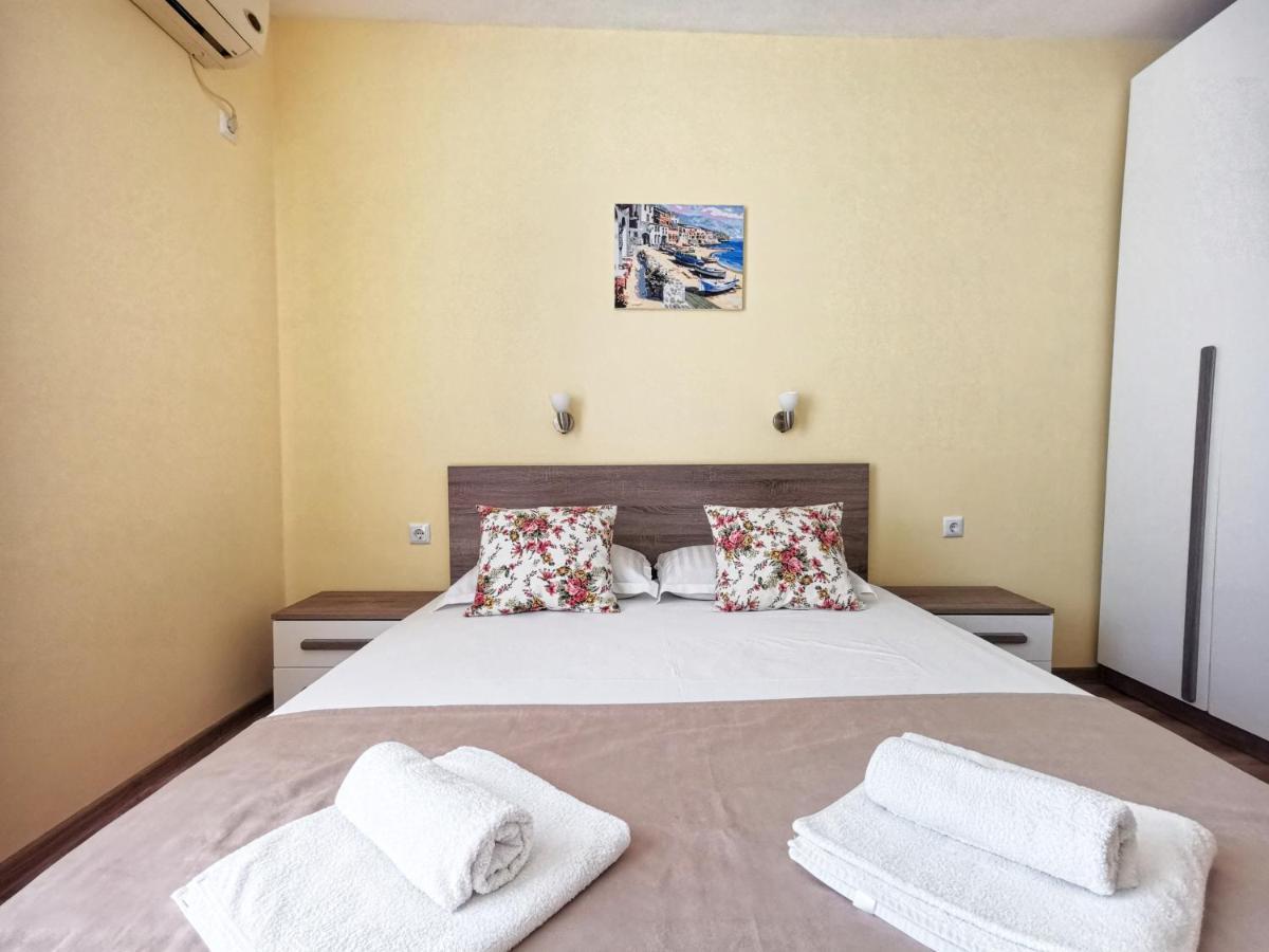 Амбър Апартамент И Стая За Гости Sozopol Exterior foto